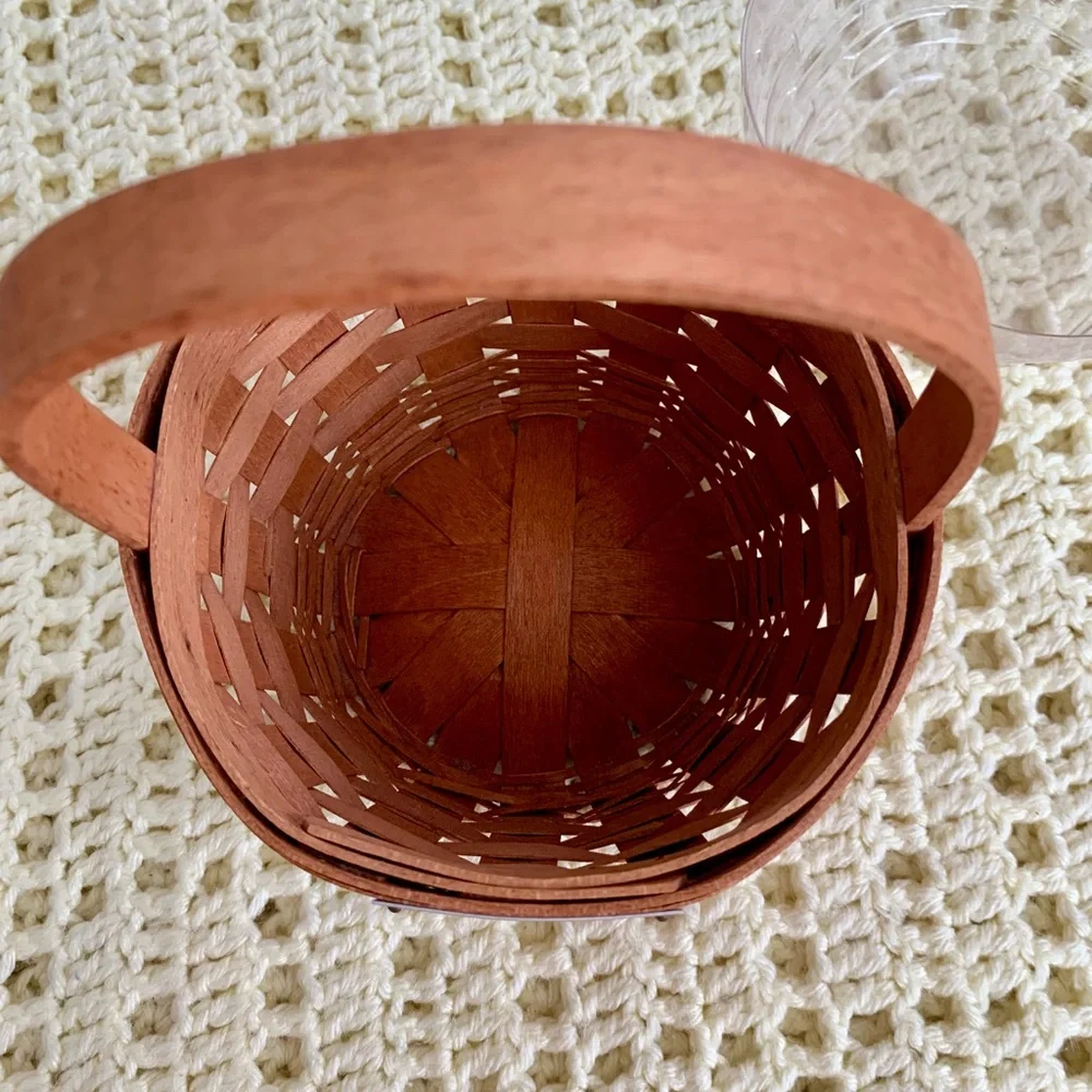Longaberger 1992 Hand Woven Discovery Basket